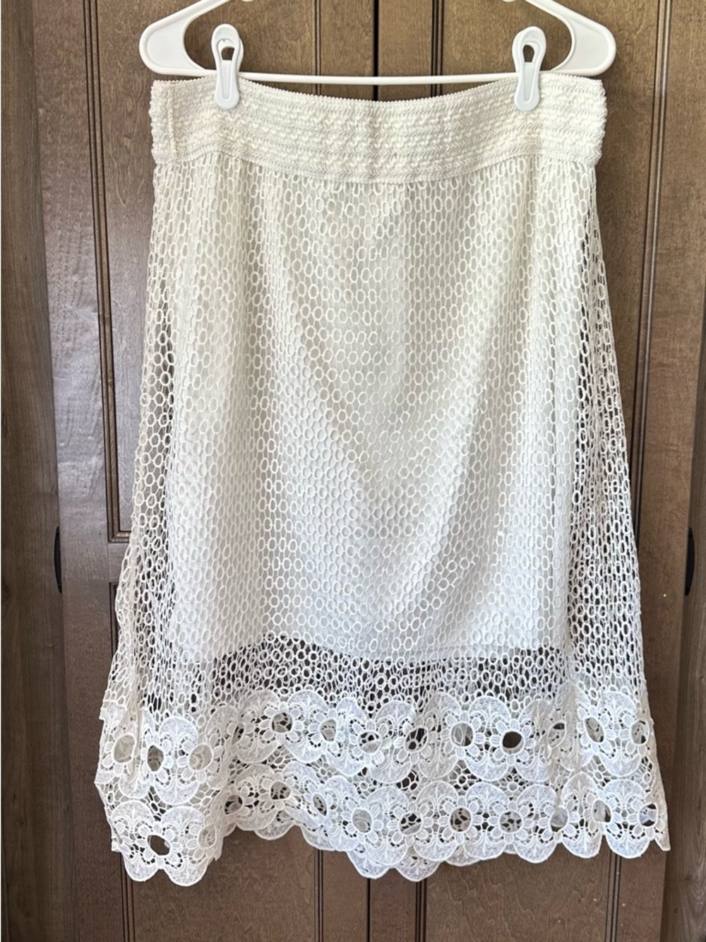 Studio West White Crochet Midi Skirt Size Large with Lace Hem
